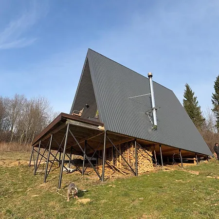 A-frame Family Chalet Bystrytsia